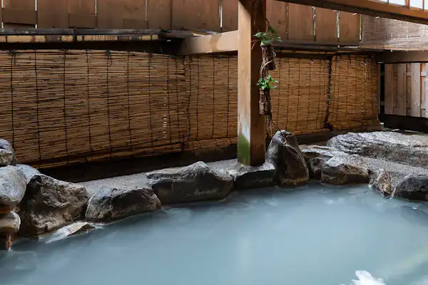 น้ำพุร้อน