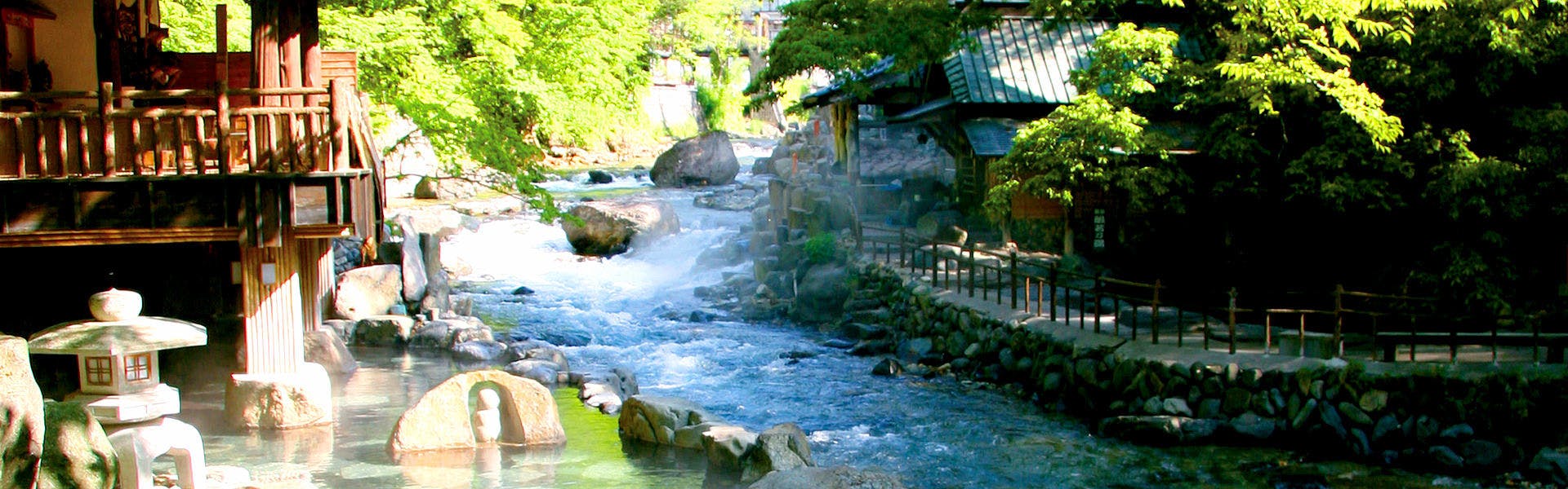 汪泉閣
