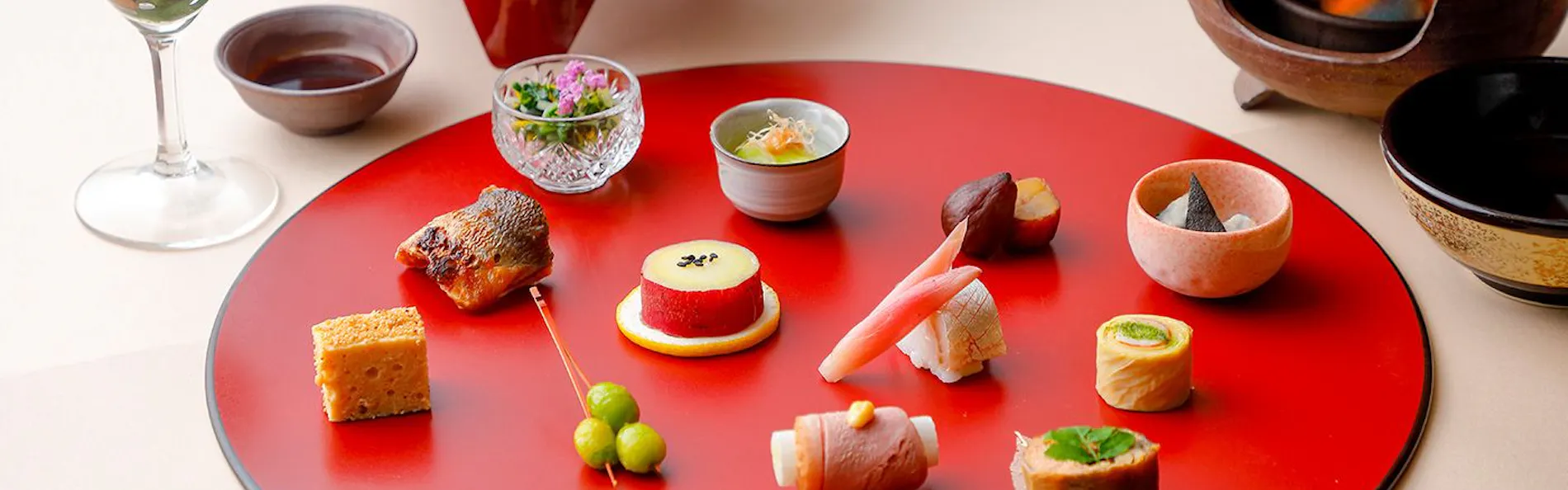 京都祇園 料理旅館 花楽