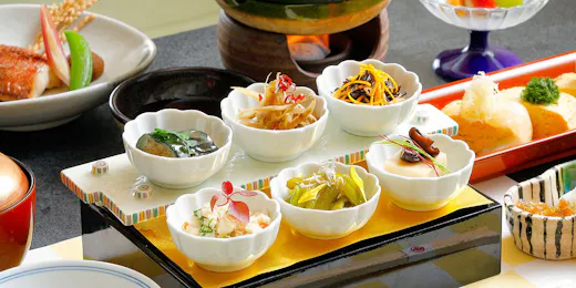 京都祇園 料理旅館 花楽