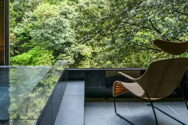 บ่อน้ำพุร้อนกลางแจ้ง