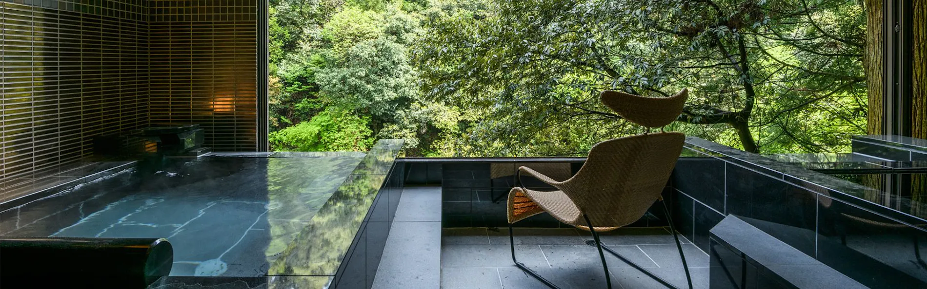 白鷺湯たわらや