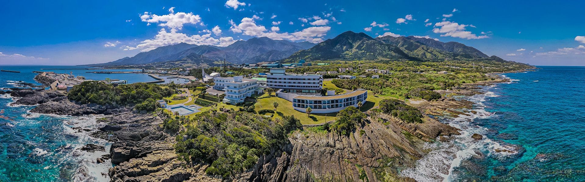 THE HOTEL YAKUSHIMA OCEAN ＆ FOREST】の空室状況を確認する