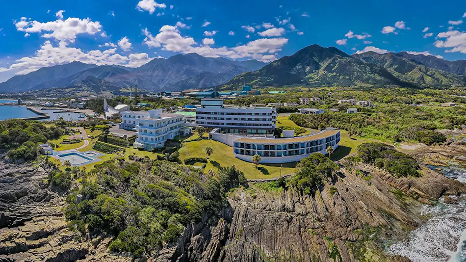 THE HOTEL YAKUSHIMA OCEAN & FOREST
