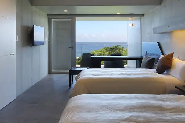 Suara Ombak yang Menenangkan