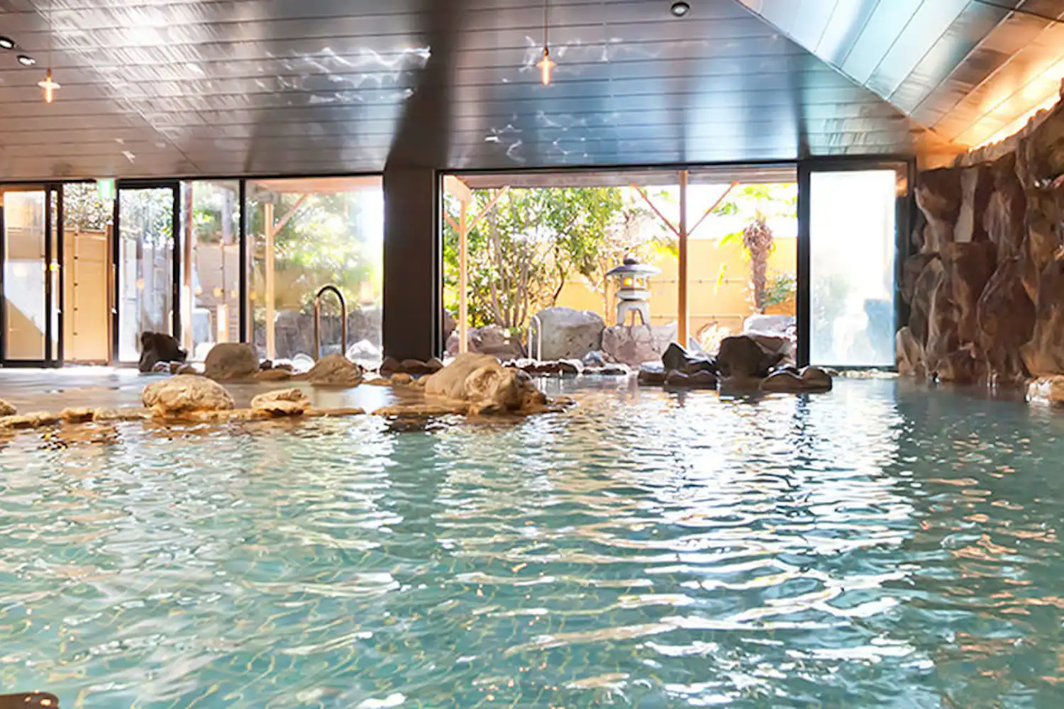 น้ำพุร้อน