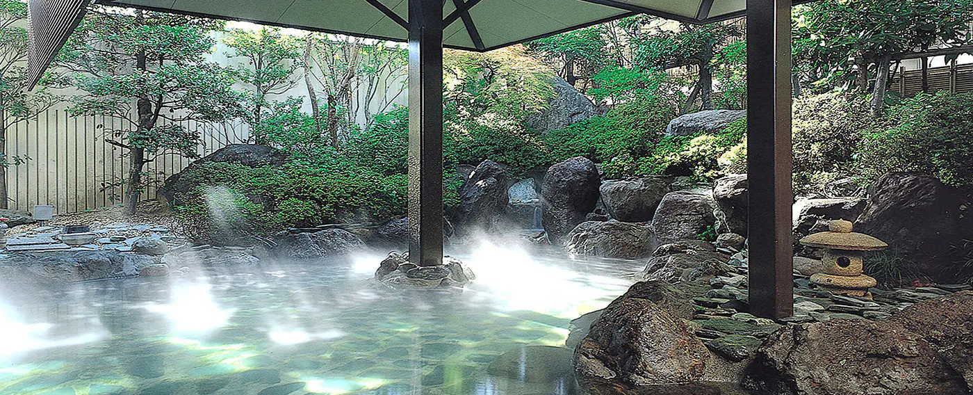 น้ำพุร้อนและอ่างอาบน้ำ