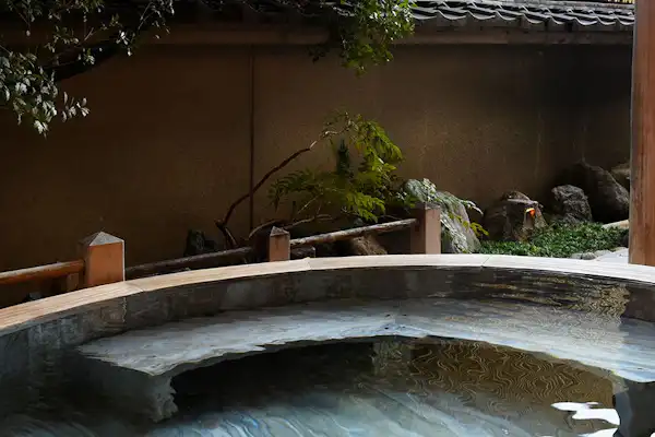 น้ำพุร้อน