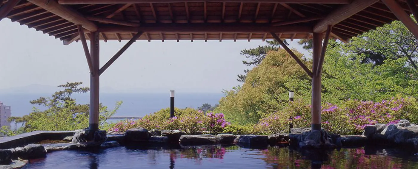 自家源泉「曙光の湯」