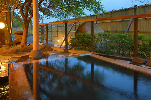 น้ำพุร้อน