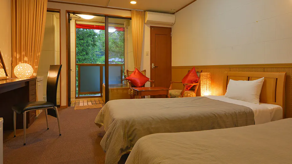 Hotel Casual Euro with Private Hot Spring in Nikko