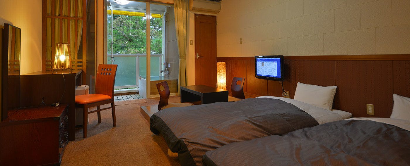 Hotel Casual Euro with Private Hot Spring in Nikko