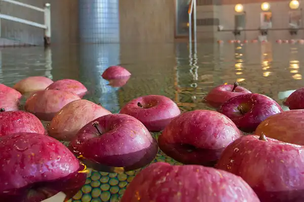 อ่างอาบน้ำแช่แอปเปิ้ล