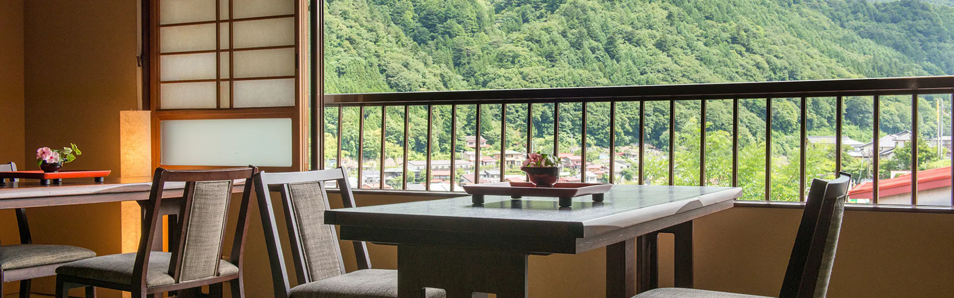 山みず季URARAつたや