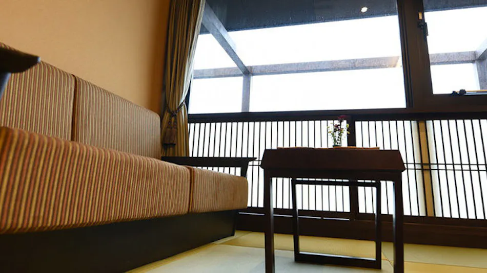 Kihiro: A Retreat for Two in the Skies of Hubei