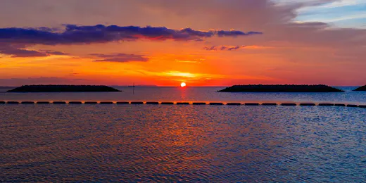 SUNSET BEACH HOTEL