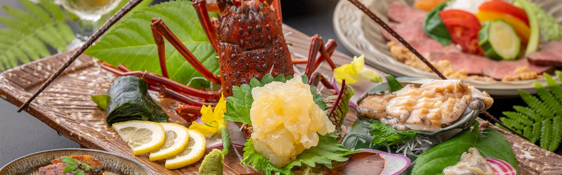 そのぎ茶温泉里山の湯宿 つわぶきの花