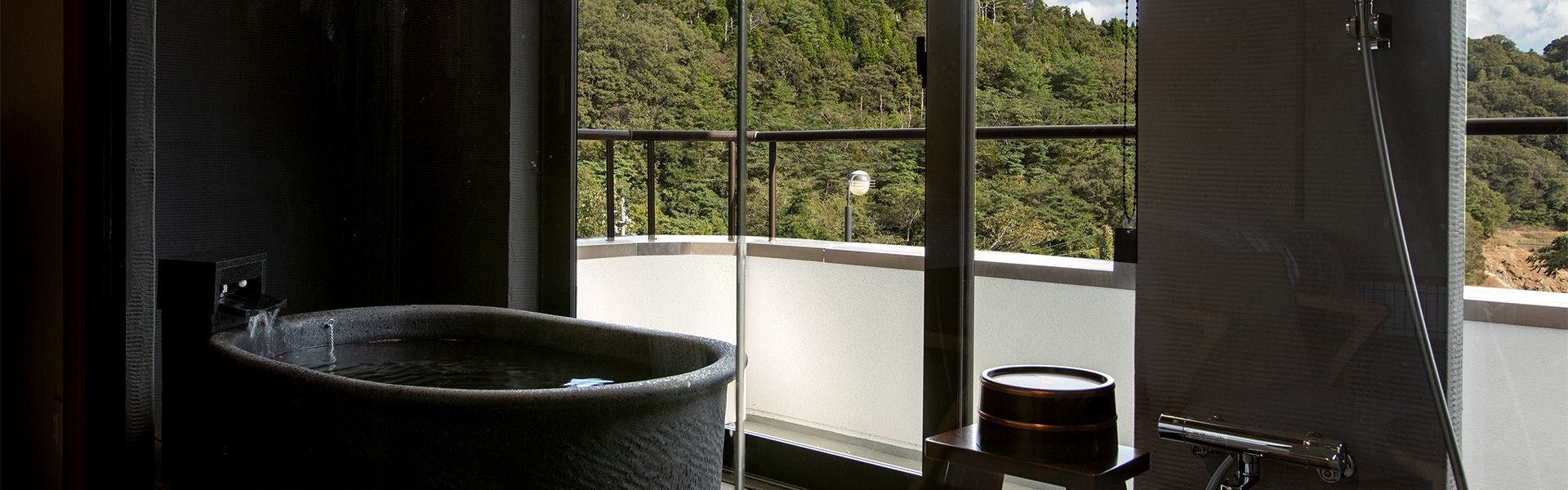 越中五位花尾温泉山帽子