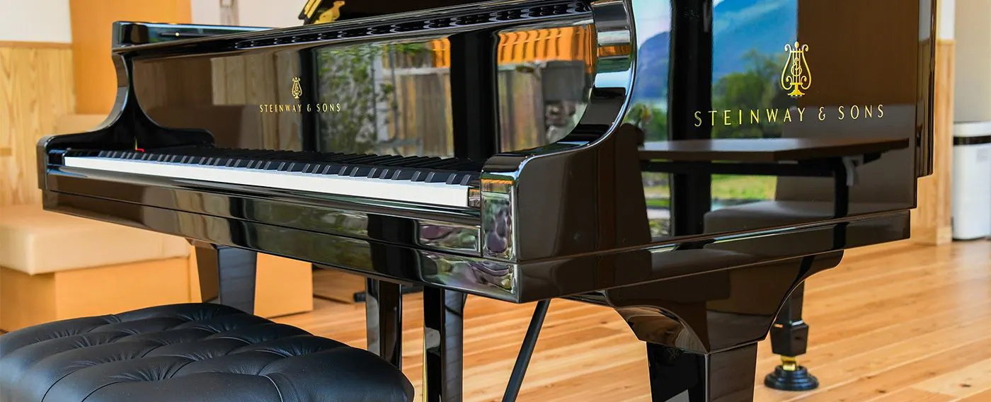 ピアノの生演奏