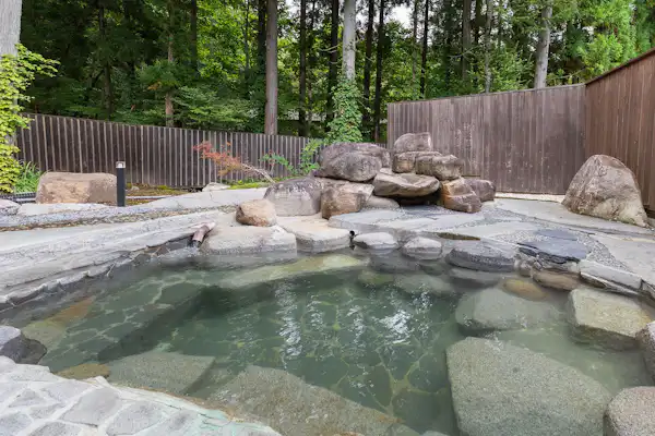 น้ำพุร้อน