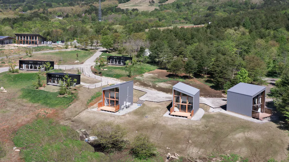 IZUMI PEAK BASE
