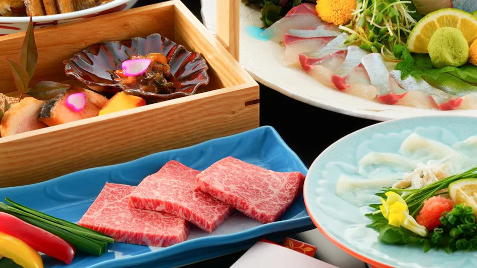 Oniyama Hotel: Beppu's Largest Open-Air Bath Accommodation