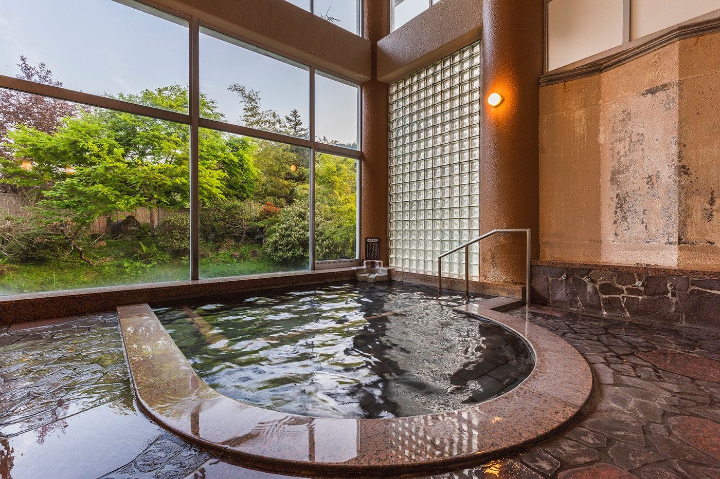 美湯美食の離れ宿　河鹿荘（米沢・小野川温泉）