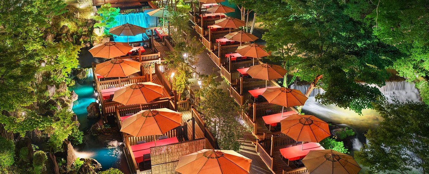 ร้านอาหารริมแม่น้ำ Kawadoko