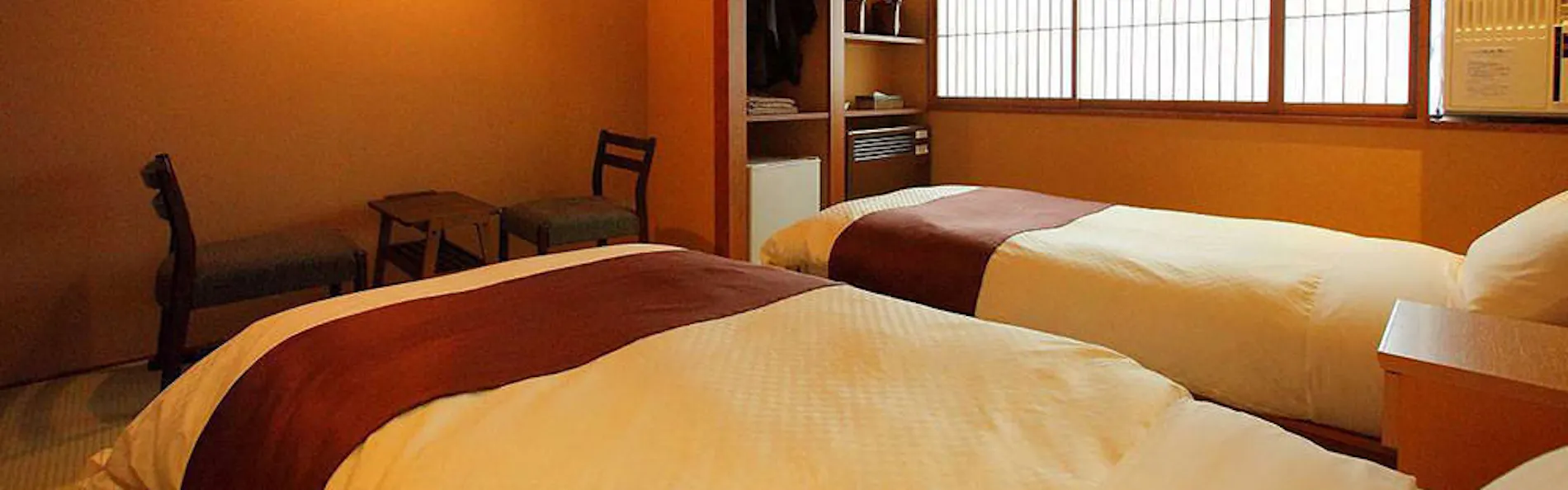 湯畑の宿 佳乃や