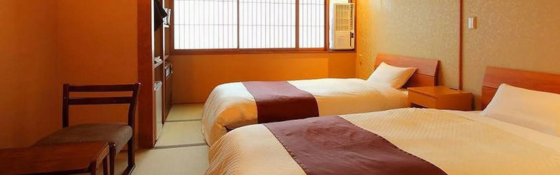 湯畑の宿 佳乃や