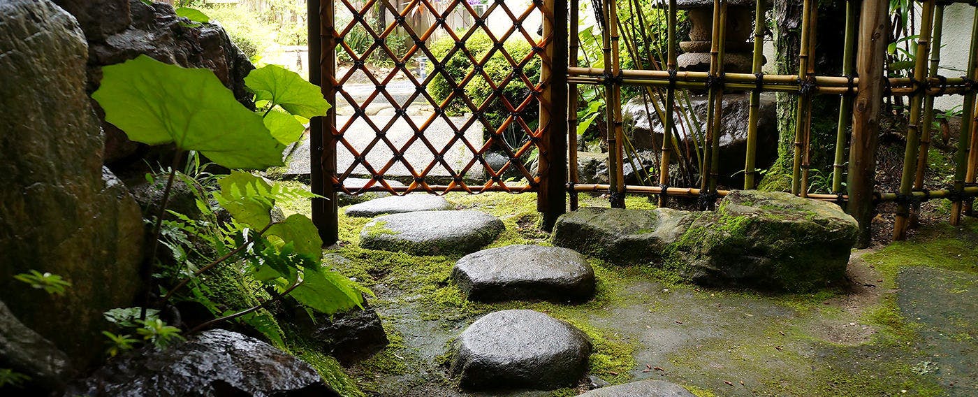半月庵