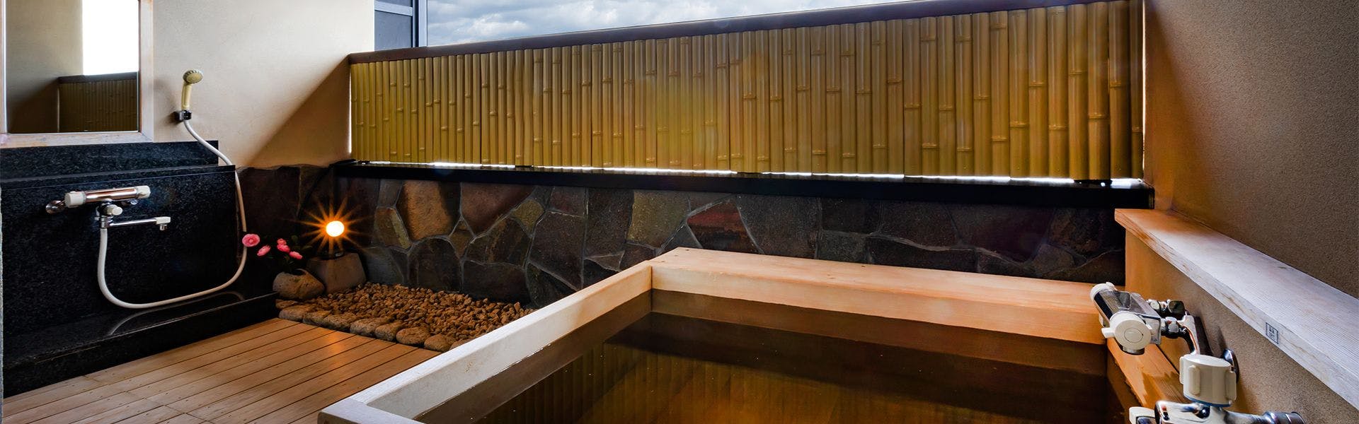 里湯昔話　雄山荘