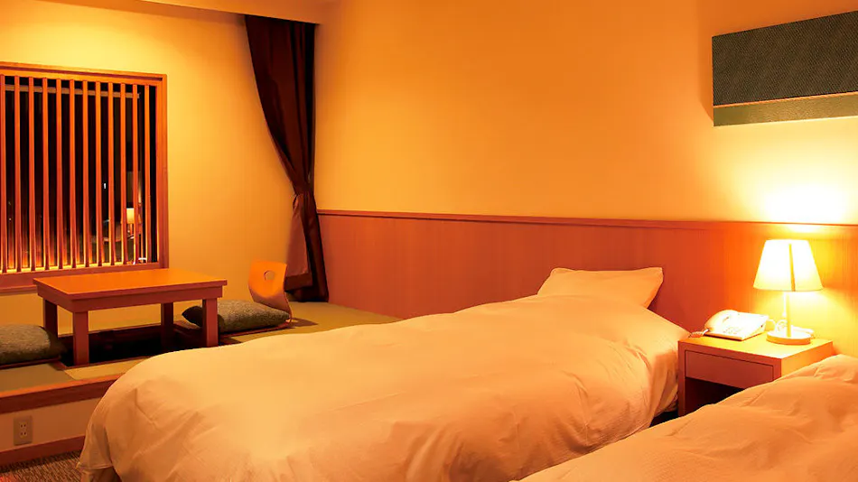 Bayside Square Kaike Hotel