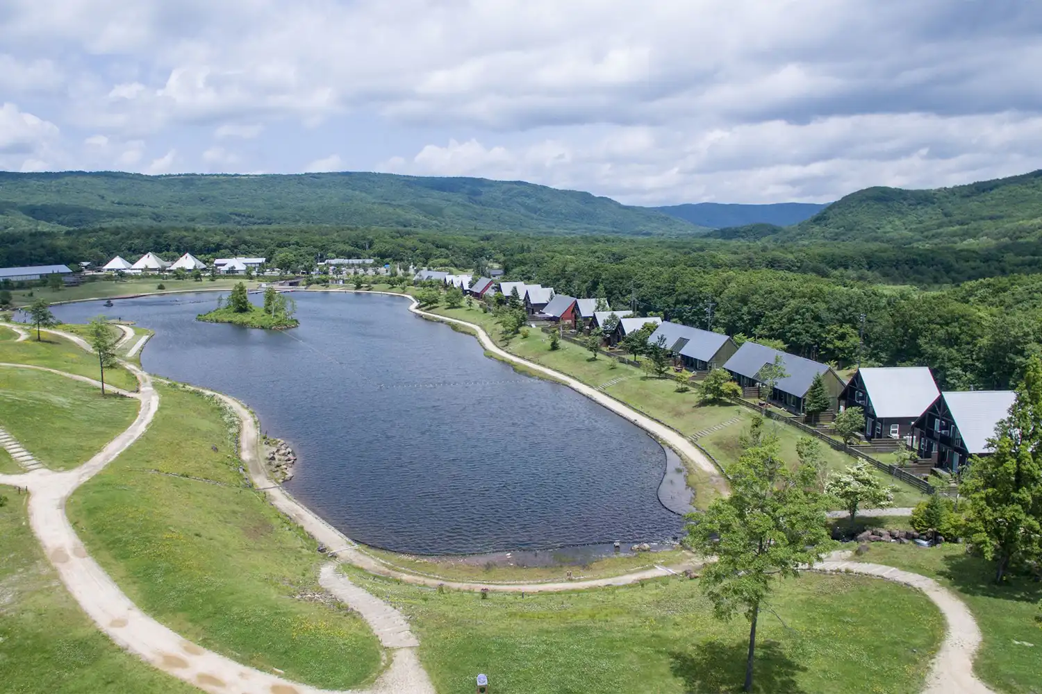 ภายนอกอาคาร