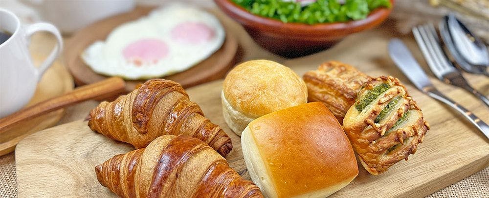 焼きたてパン