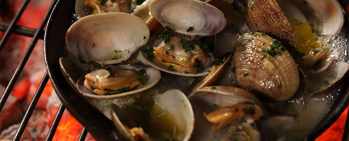 浅利ワイン蒸し