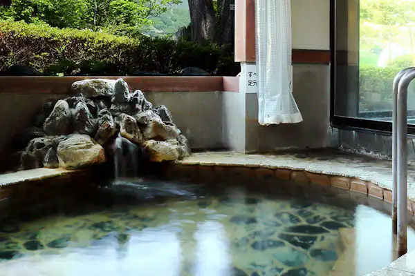 น้ำพุร้อน