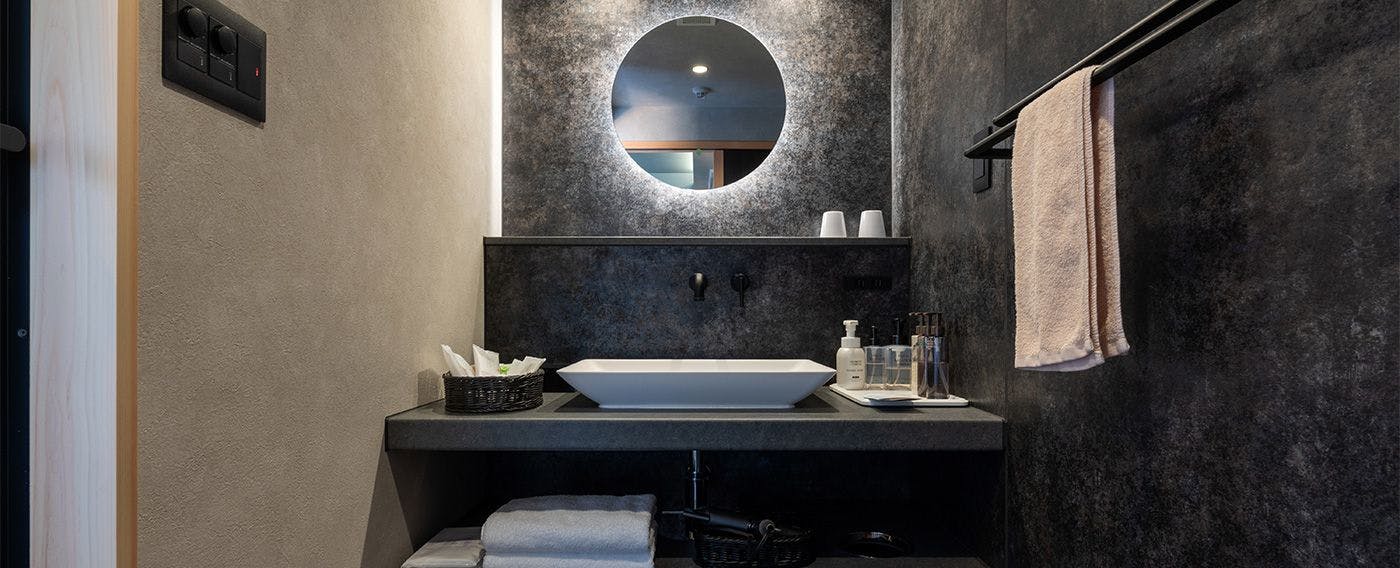 Toba Orchid, Near Ise Grand Shrine