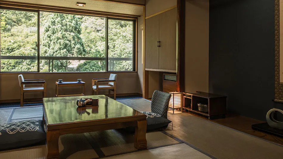 Atsumi Onsen Takamiya Bettei Kuon