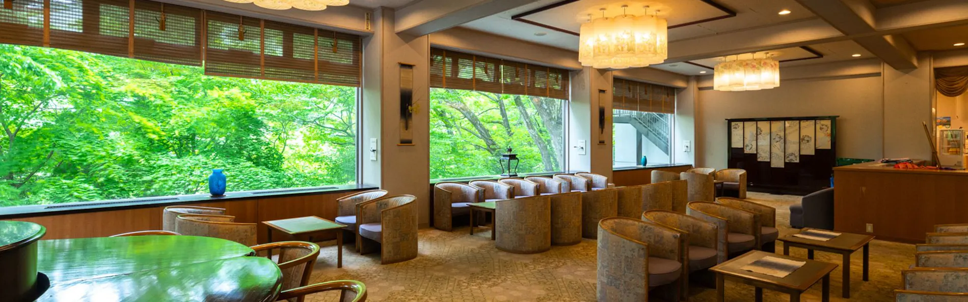 吟松亭あわしま