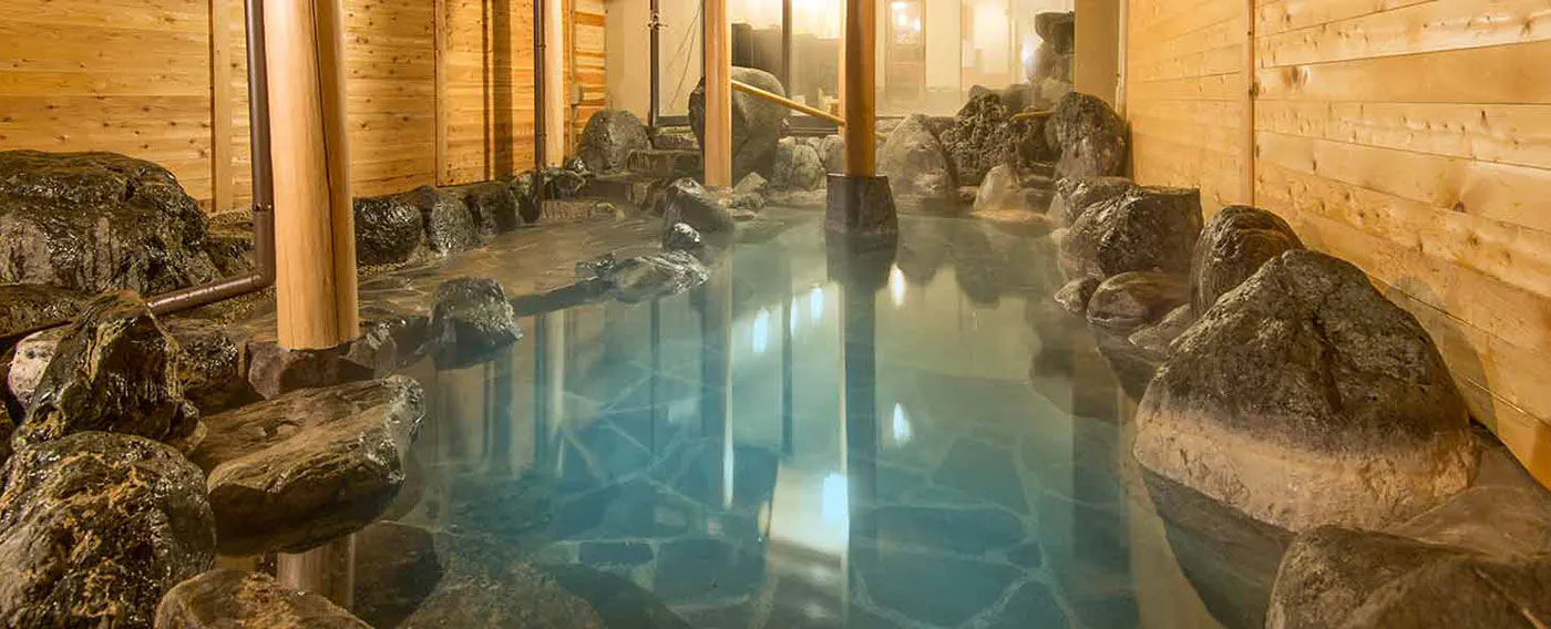 น้ำพุร้อนและอ่างอาบน้ำ