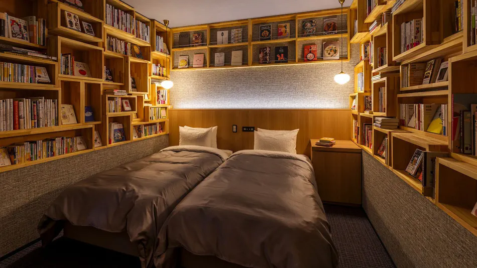 Neohas Book and Hotel