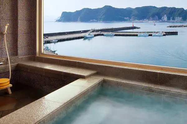 น้ำพุร้อน