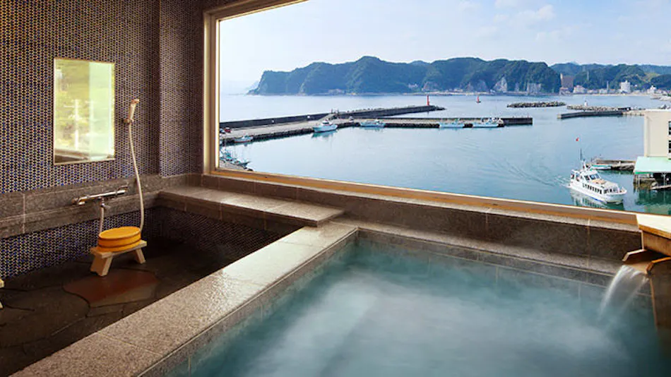 Seafood Wholesaler Inn Kuroshio