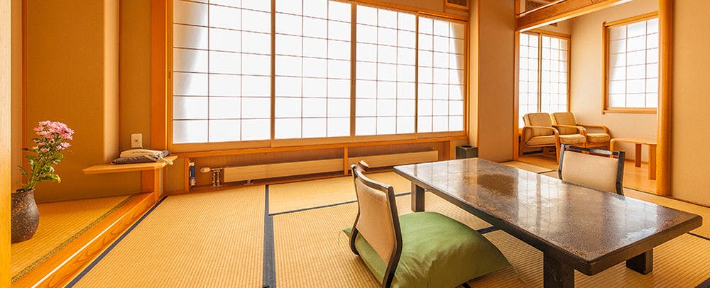 Zazan Minakami (Formerly: Mizukami-kan)