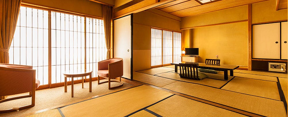 Zazan Minakami (Formerly: Mizukami-kan)