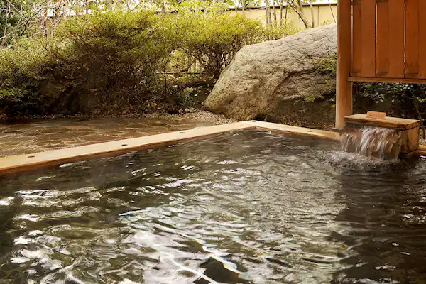 น้ำพุร้อน