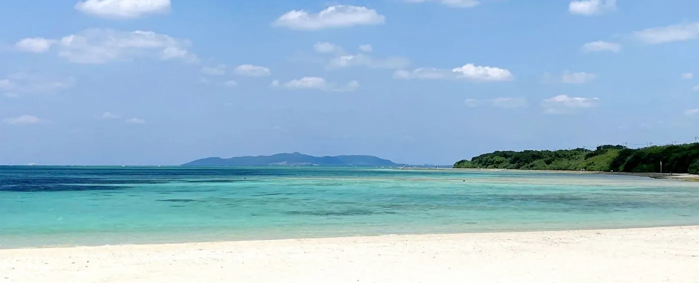 昼 「コンドイビーチ」にて