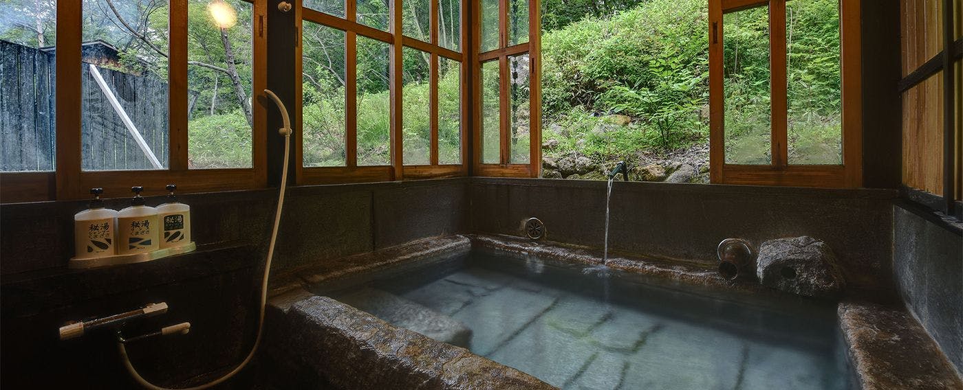 山の宿　寒の地獄旅館