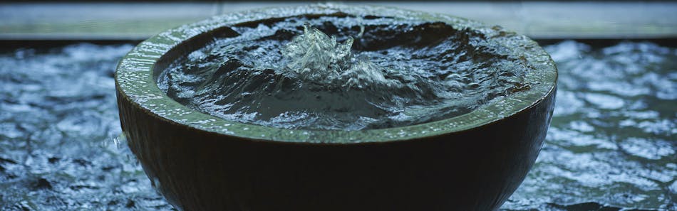長栄館-生まれたての「美肌の湯」を愉しむ-源泉かけ流し100％